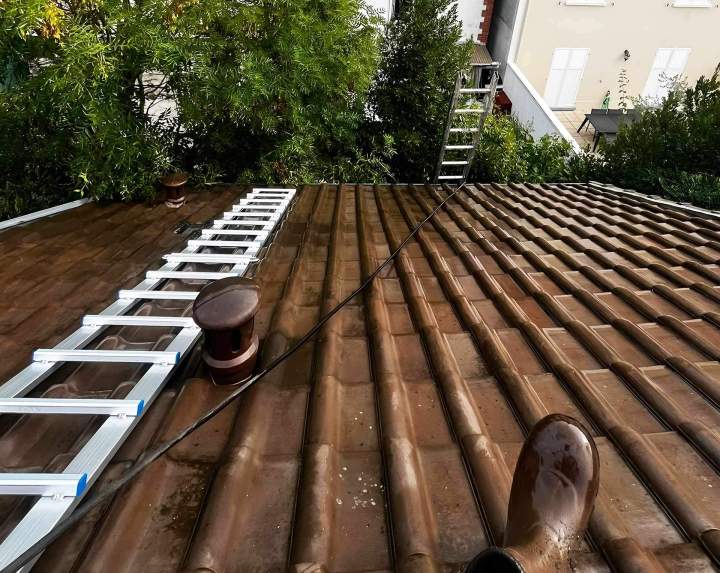 Travaux d'entretien toiture Éragny